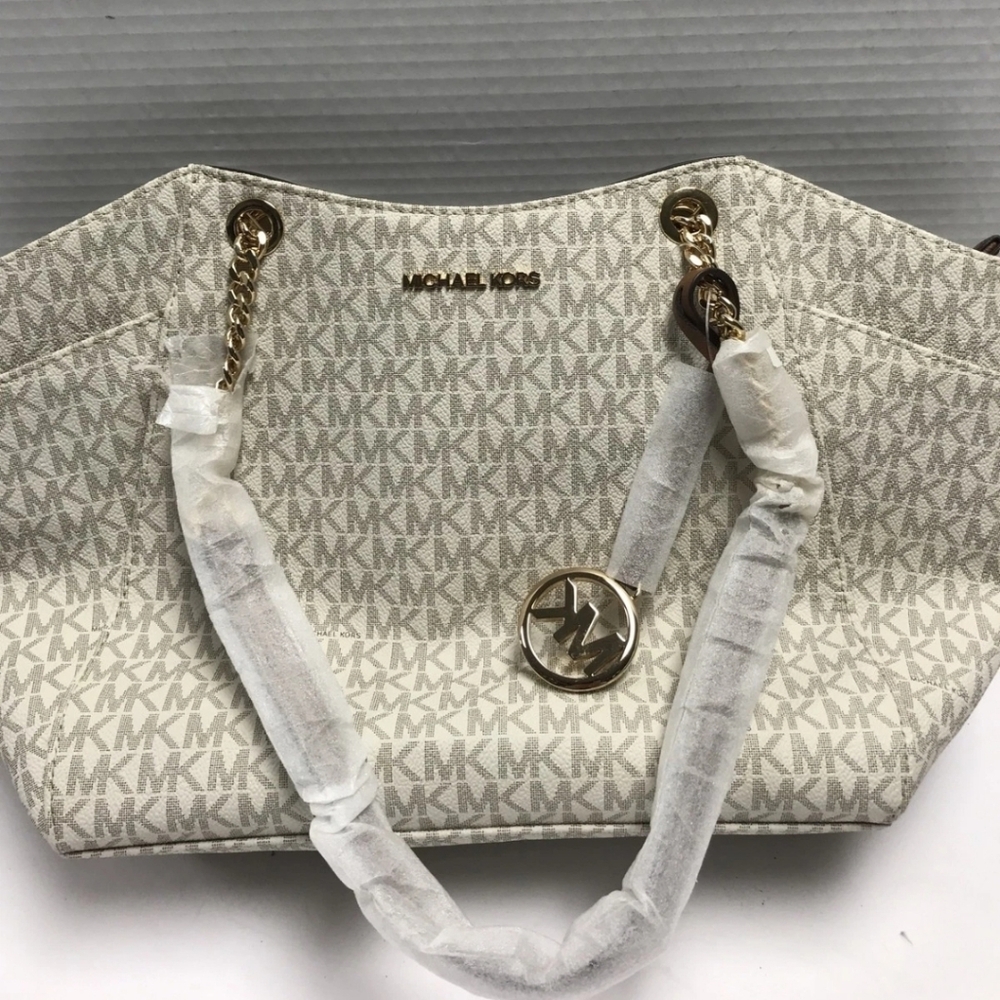 Bnwt Michael Kors Cream Monogram Shoulder Bag Chain Link Handles